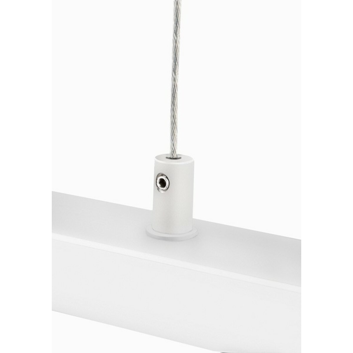 FI-8-LIN-MR Fastener